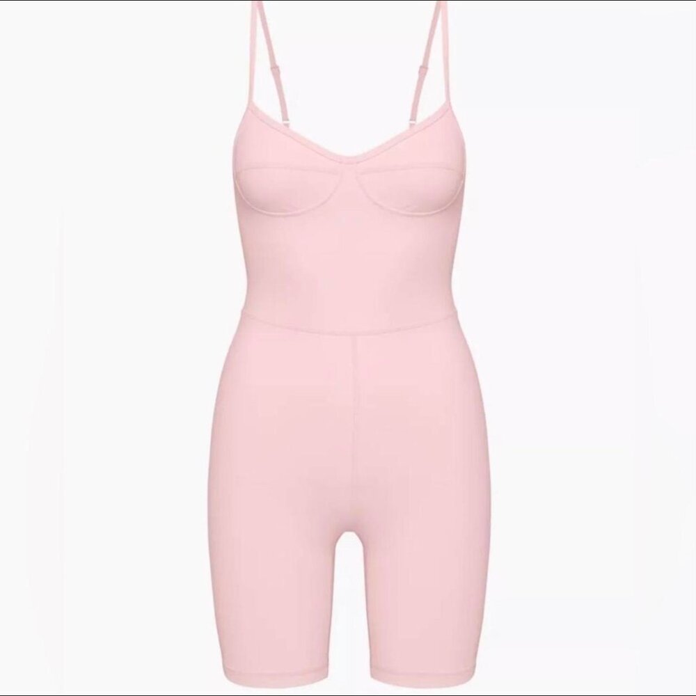 Aritzia Wilfred Free WHEREVER ROMPER
